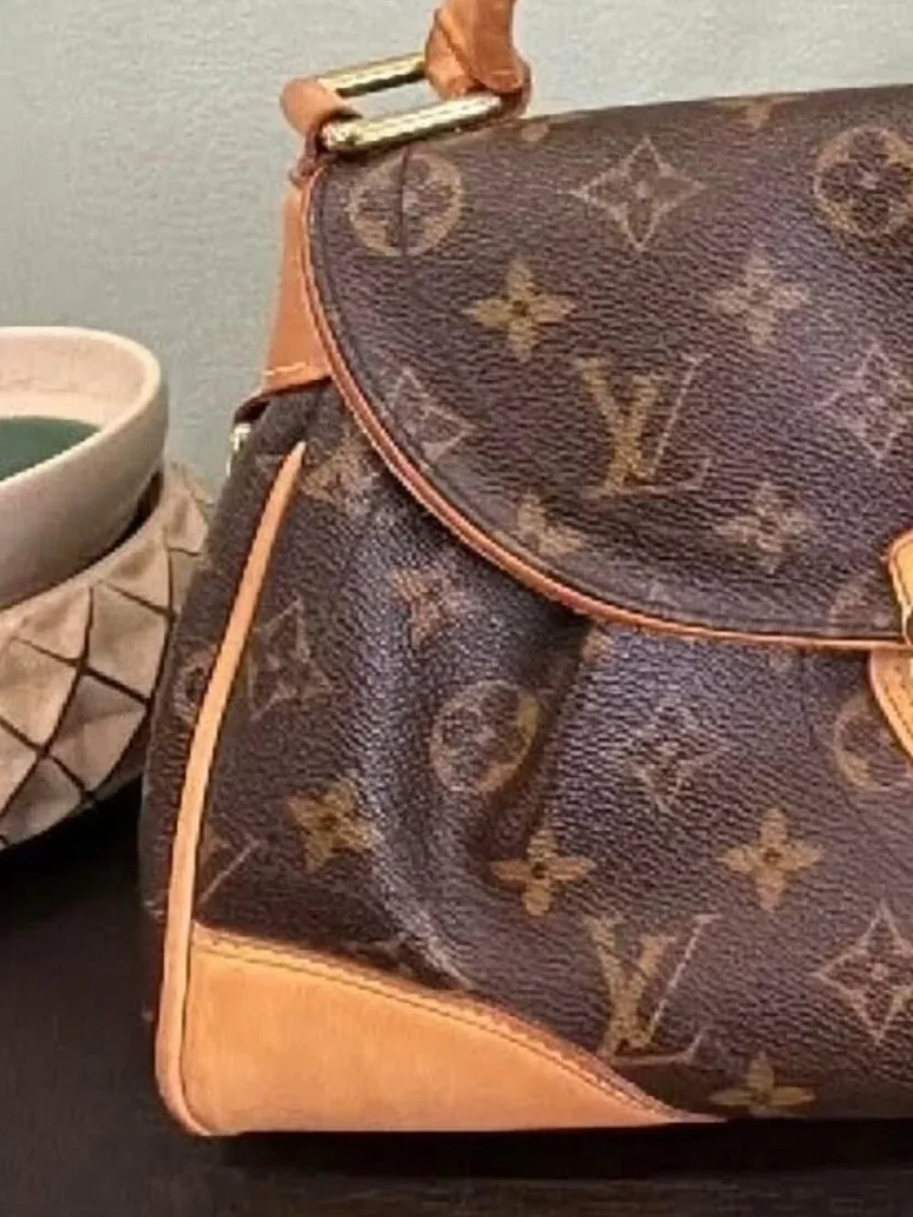 Louis Vuitton Beverly MM shoulder bag